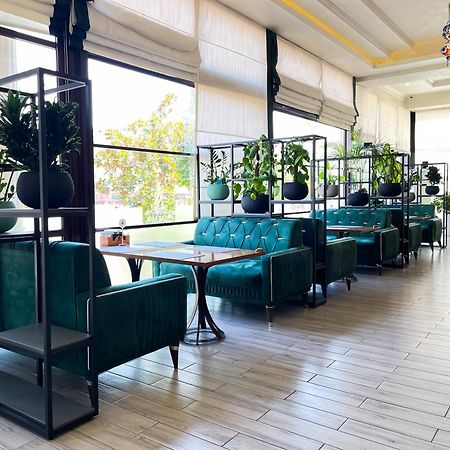 Simma Hotel Spa & Waterpark Ташкент Екстериор снимка