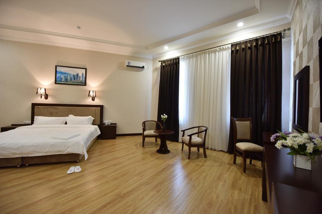 Simma Hotel Spa & Waterpark Ташкент Екстериор снимка