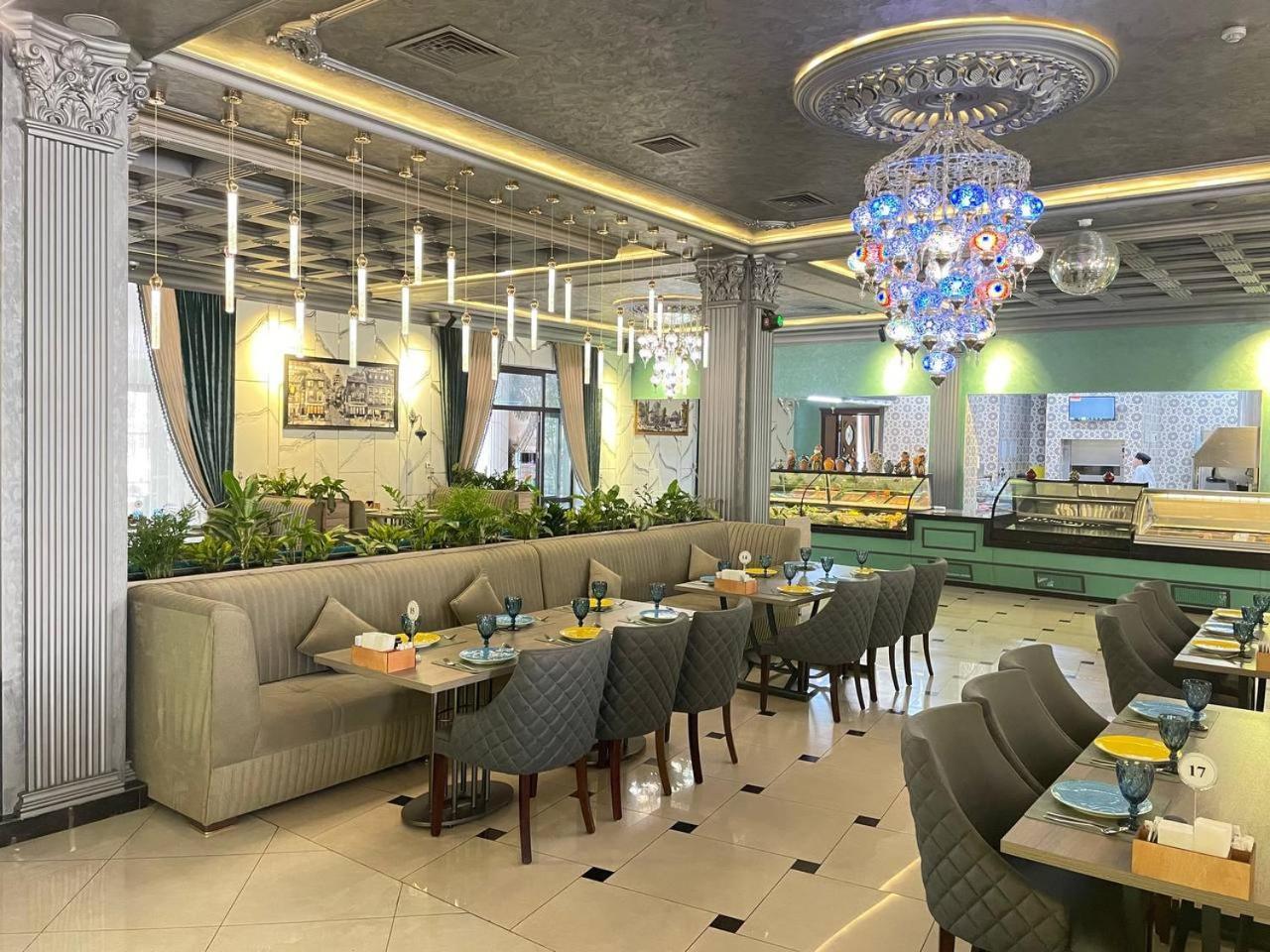 Simma Hotel Spa & Waterpark Ташкент Екстериор снимка